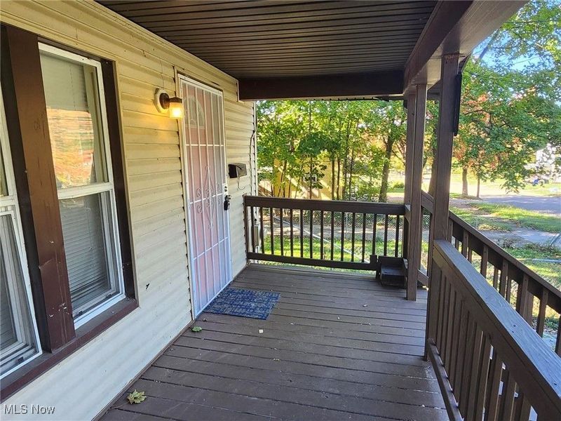 198 Lake Street, Akron, OH 44301 Photo 4