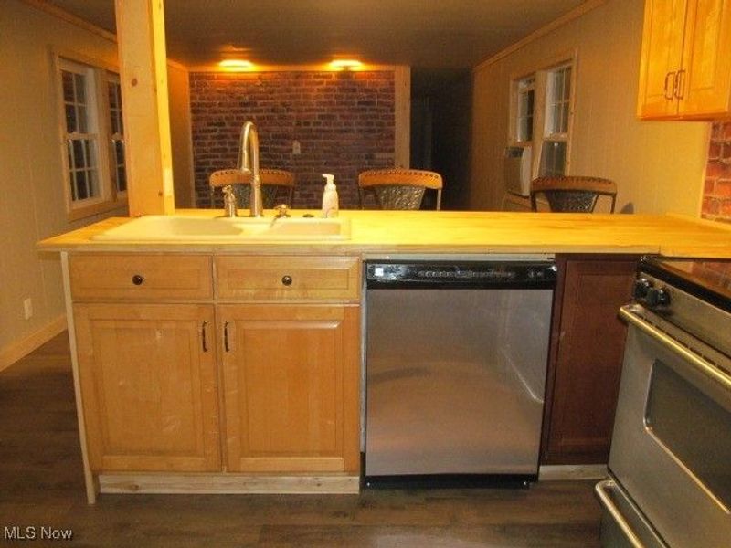 9735 Chillicothe Road, Unit 5, Kirtland, OH 44094 Photo 7