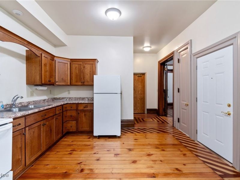 346 E Bowman Street, Wooster, OH 44691 Photo 12