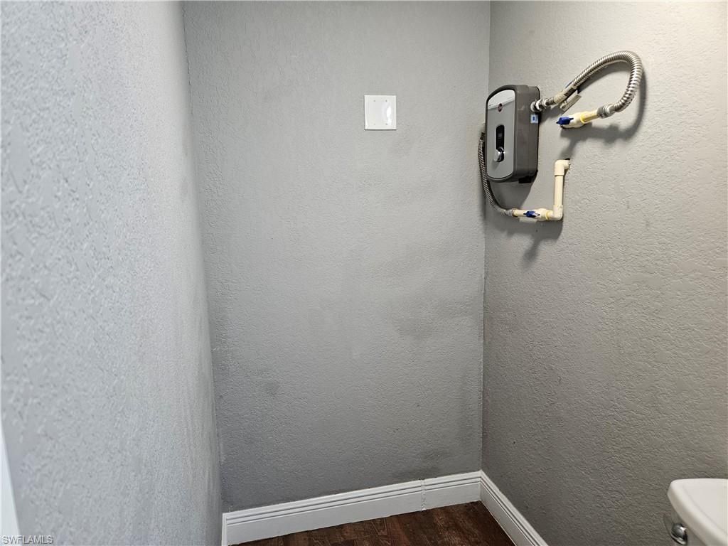 1322 Old Bridge Rd, North Fort Myers, FL 33917 Photo