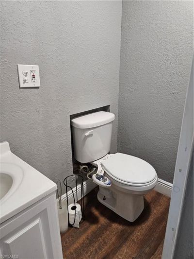 1322 Old Bridge Rd, North Fort Myers, FL 33917 Photo