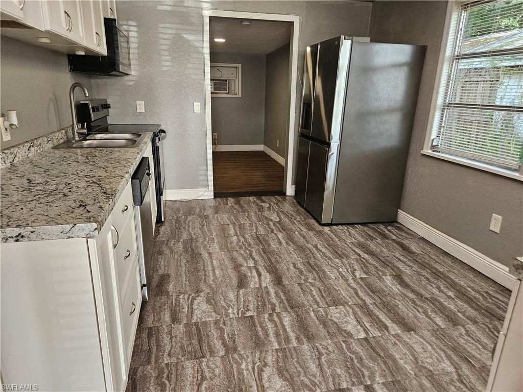 1322 Old Bridge Rd, North Fort Myers, FL 33917 Photo