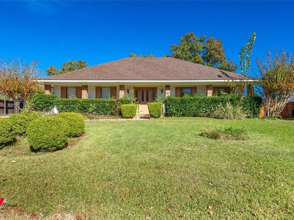 1407 Edgemont Circle, Bossier City, LA 71111