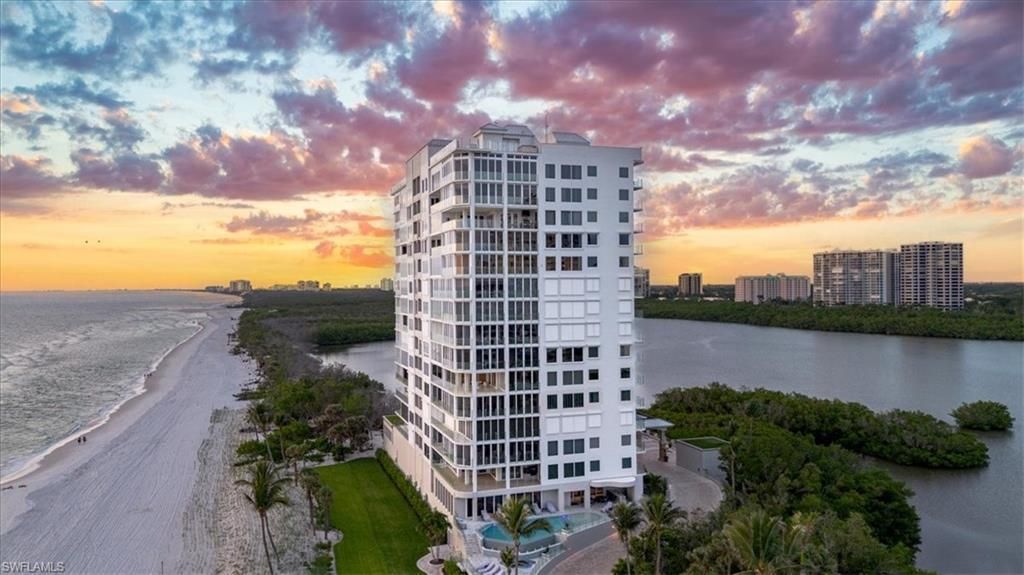 10 Seagate Dr, Unit 10, Naples, FL 34103 Photo