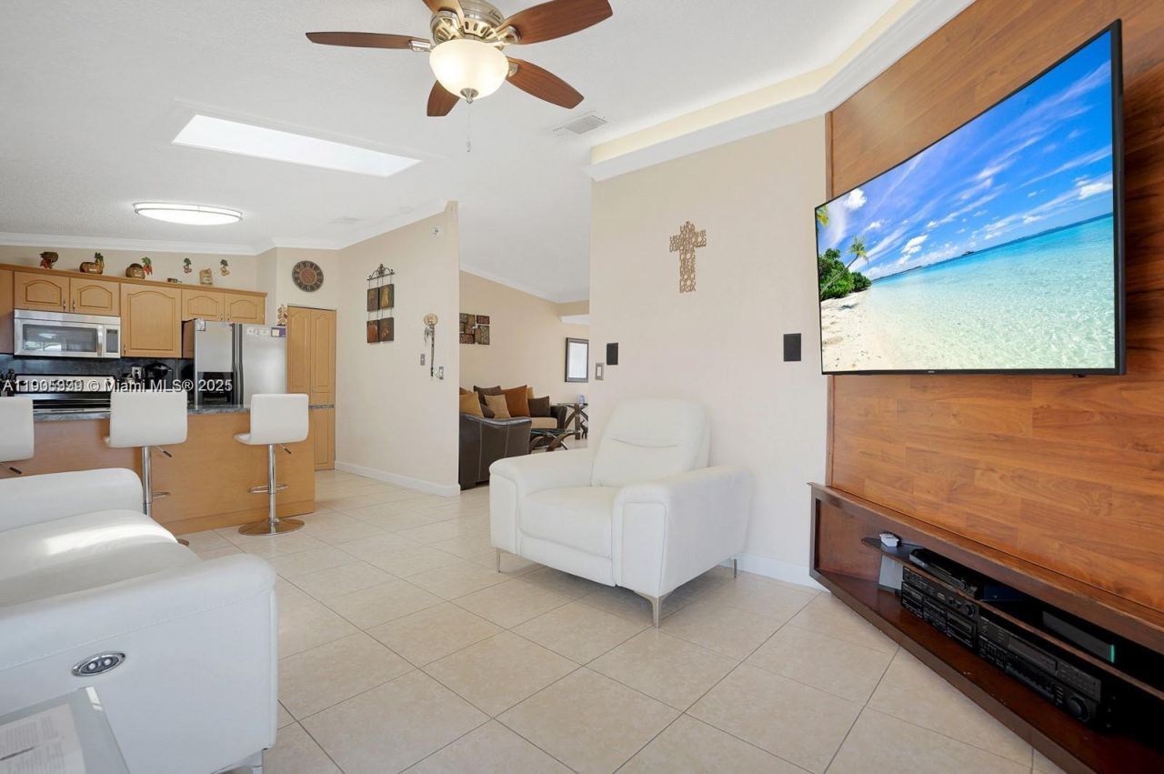 6103 SW 130th Ave, Miami, FL 33183 Photo