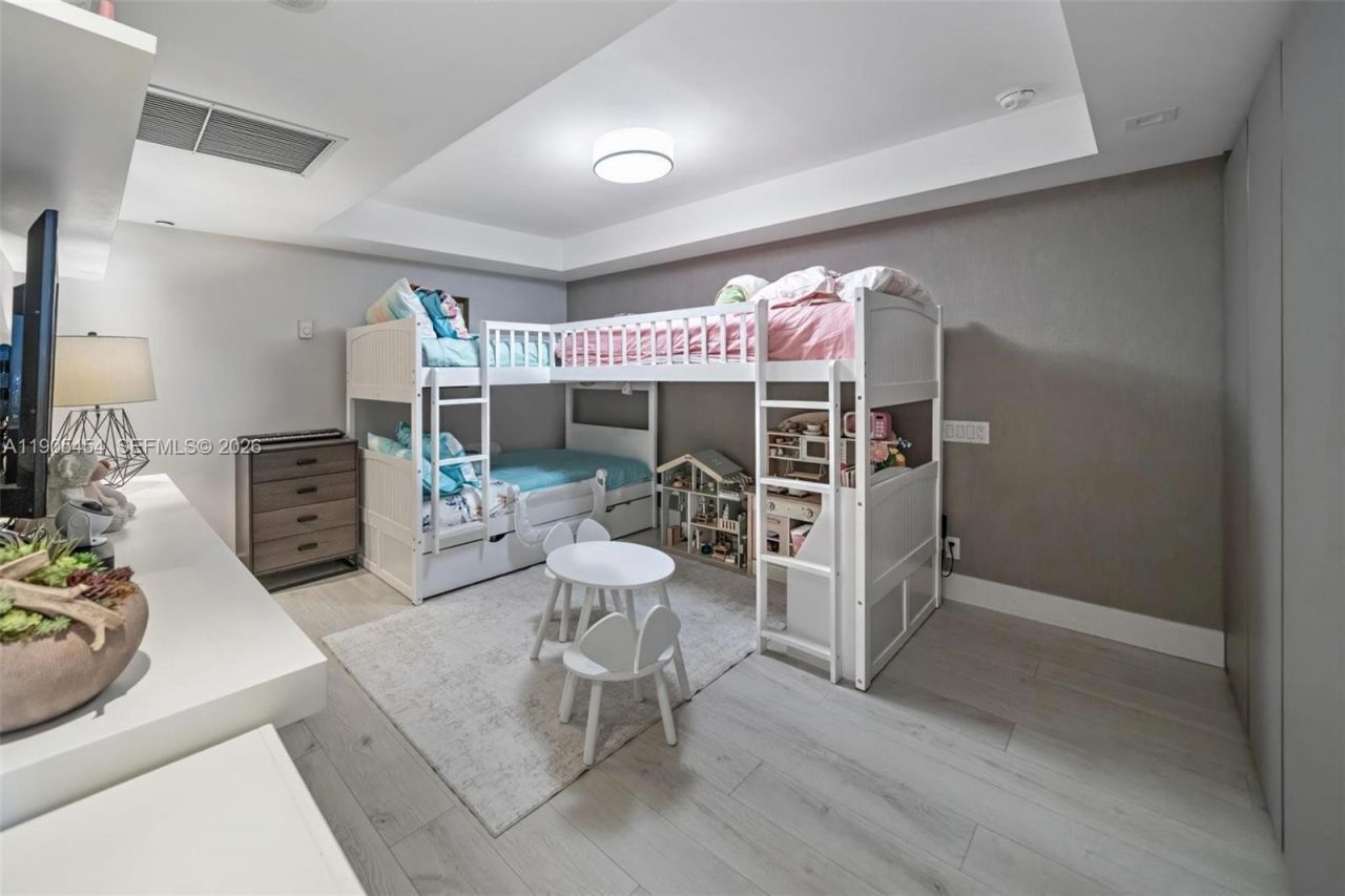 2301 Collins Ave, Unit 1414/1415, Miami Beach, FL 33139 Photo