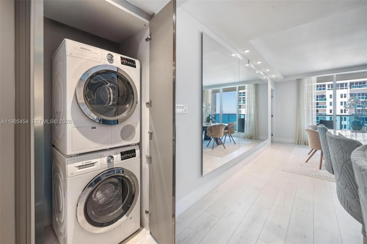 2301 Collins Ave, Unit 1414/1415, Miami Beach, FL 33139 Photo