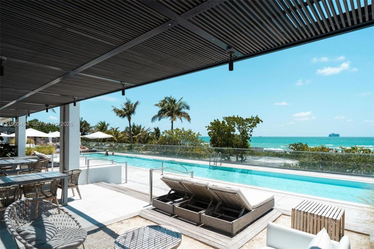 2301 Collins Ave, Unit 1414/1415, Miami Beach, FL 33139 Photo