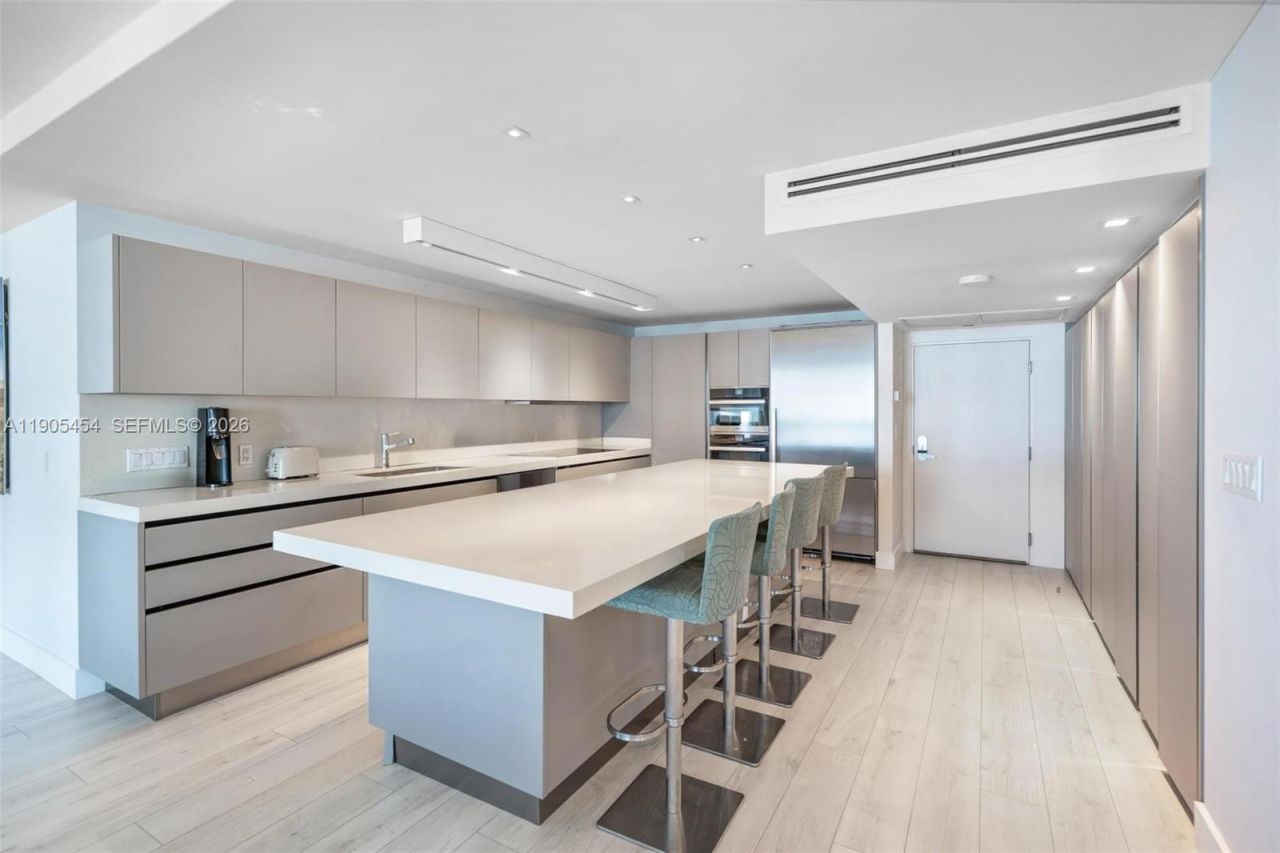 2301 Collins Ave, Unit 1414/1415, Miami Beach, FL 33139 Photo