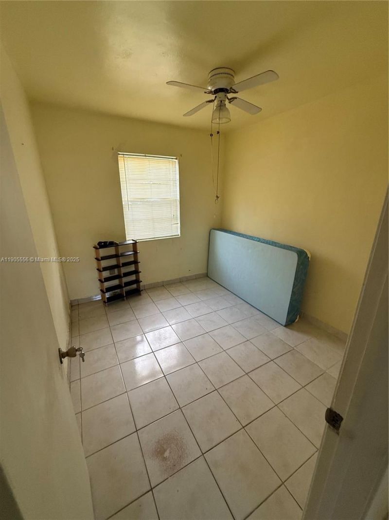 9100 Broad Manor Rd, Miami, FL 33147 Photo