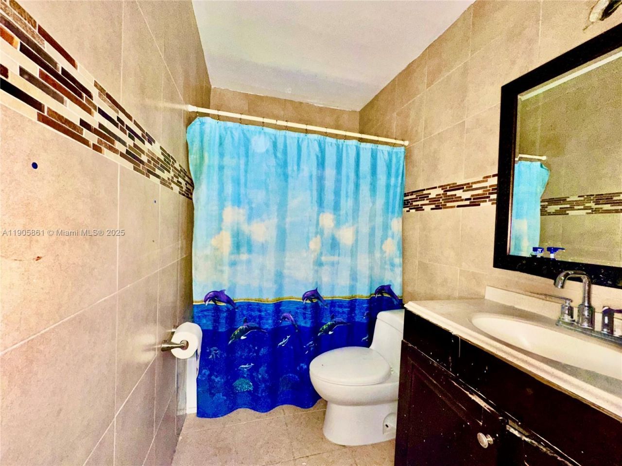 51 NW 161st St, Miami, FL 33169 Photo