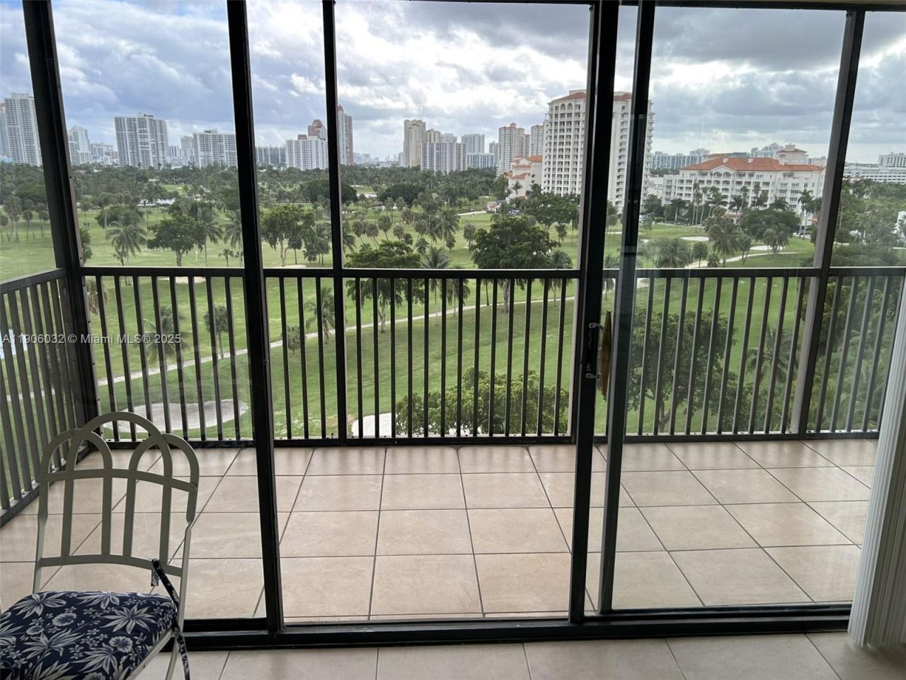 20379 W Country Club Dr, Unit 1035, Aventura, FL 33180 Photo