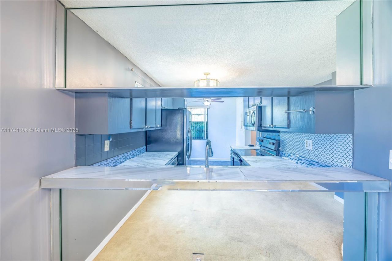 9740 W Mcnab Rd, Unit 111, Tamarac, FL 33321 Photo