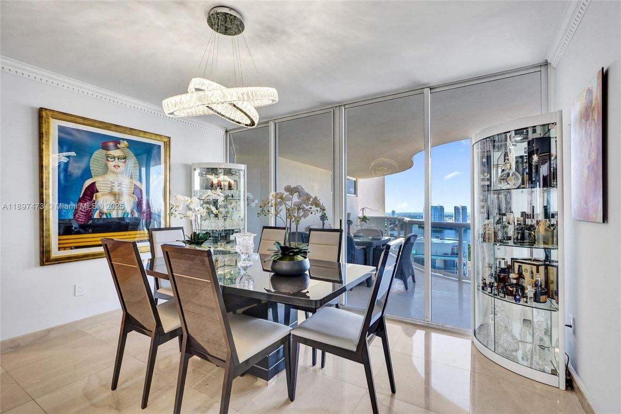 17555 Collins Ave, Unit 2703, Sunny Isles Beach, FL 33160 Photo