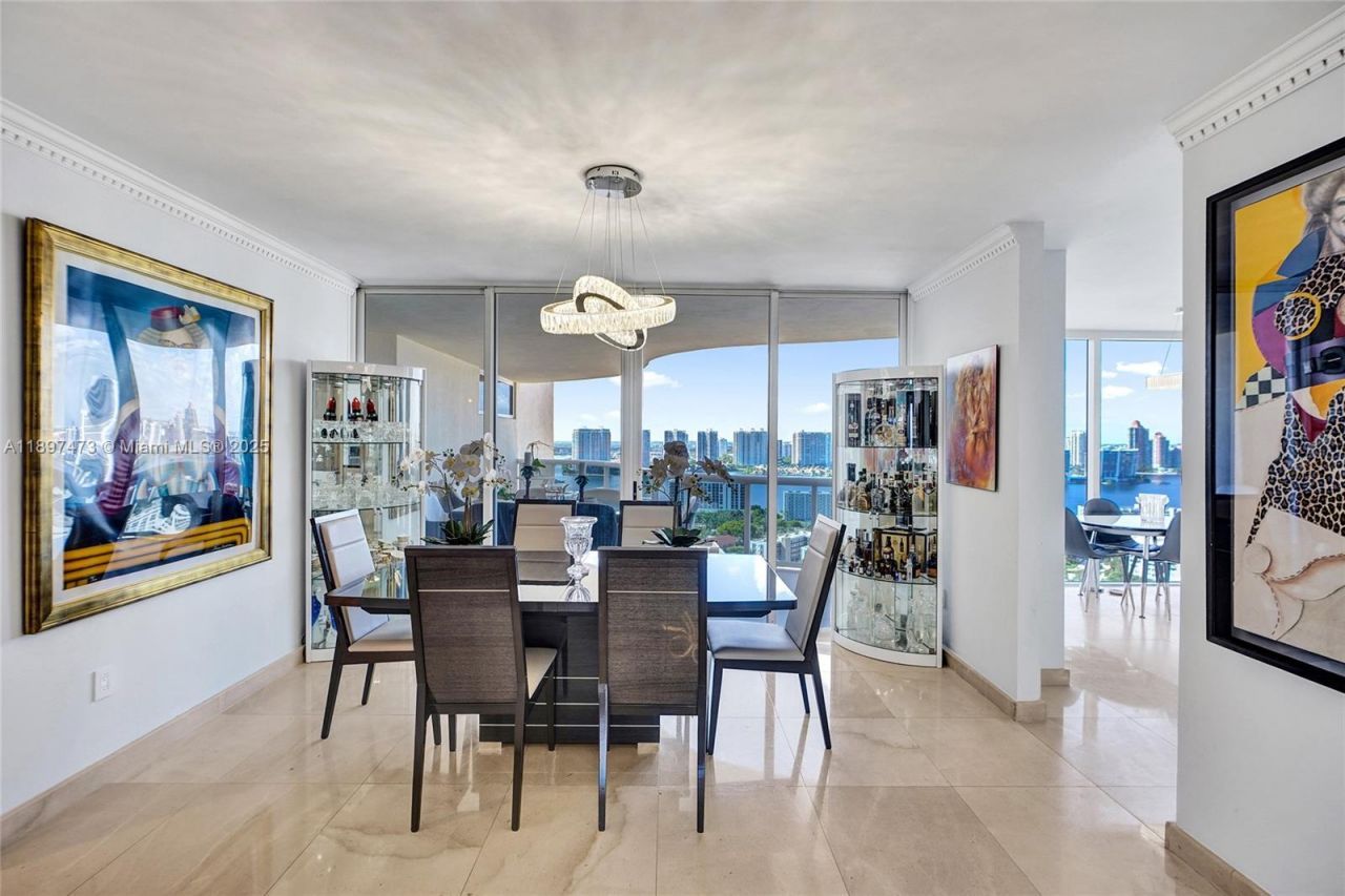17555 Collins Ave, Unit 2703, Sunny Isles Beach, FL 33160 Photo