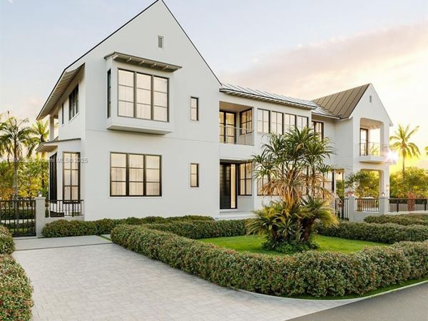 5262 La Gorce Dr, Miami Beach, FL 33140