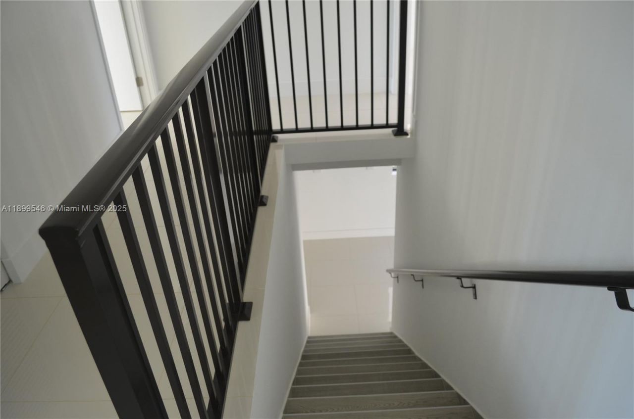 1160 NW 2nd Ln, Florida City, FL 33034 Photo