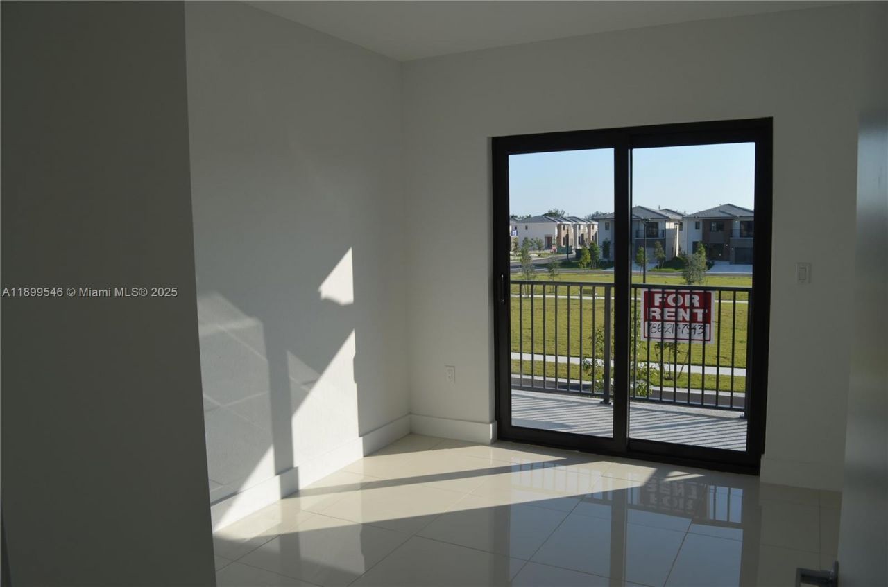 1160 NW 2nd Ln, Florida City, FL 33034 Photo