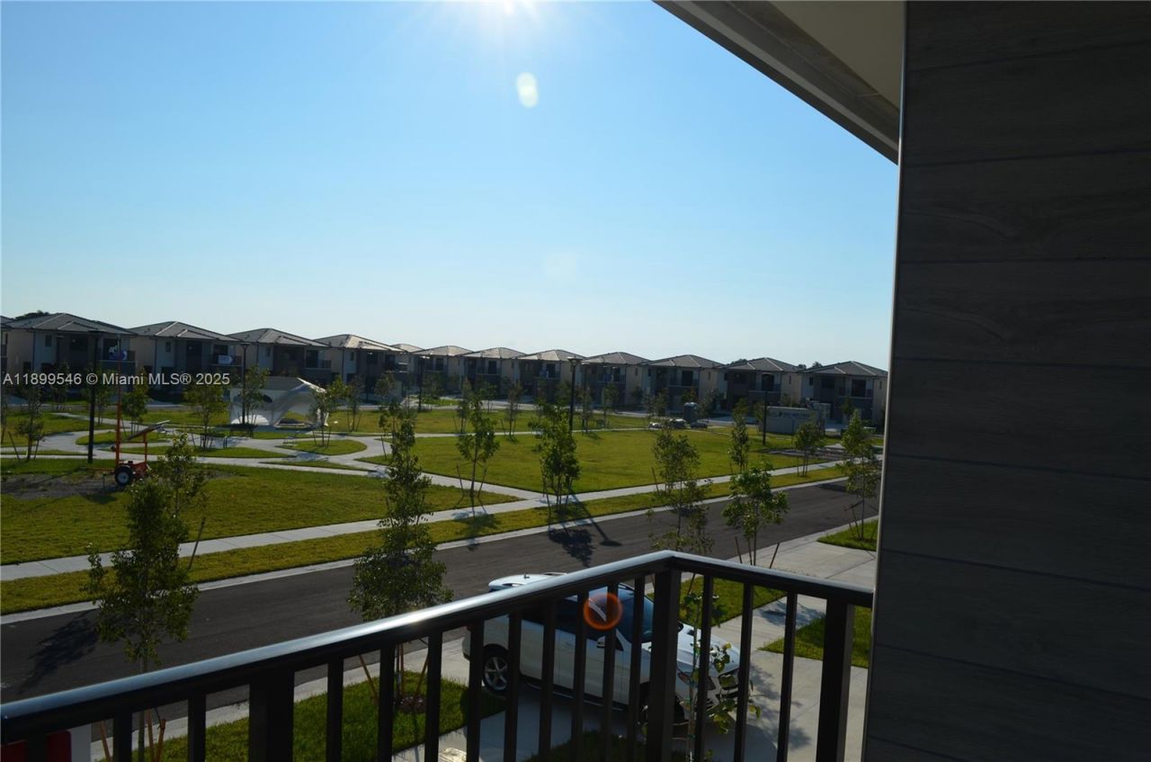 1160 NW 2nd Ln, Florida City, FL 33034 Photo