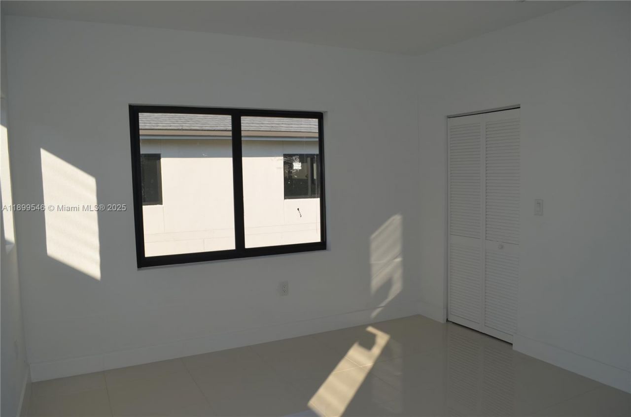 1160 NW 2nd Ln, Florida City, FL 33034 Photo