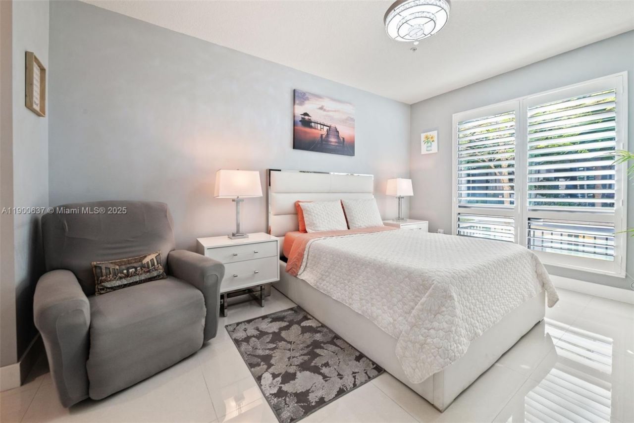 8363 NW 41st St, Unit A-103, Doral, FL 33166 Photo