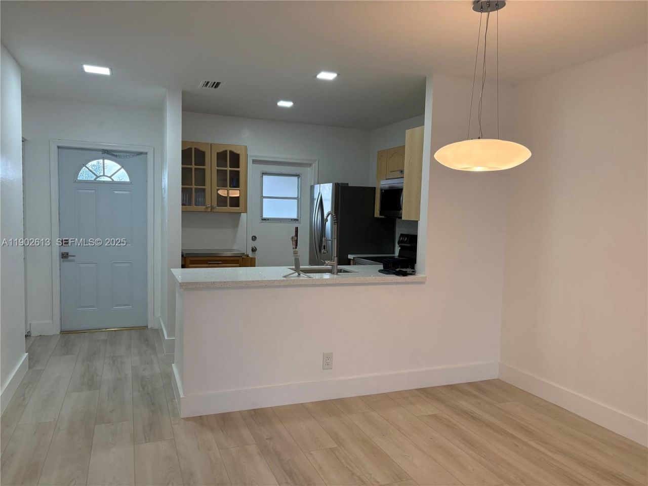 4700 NW 35th St, Unit 602, Lauderdale Lakes, FL 33319 Photo