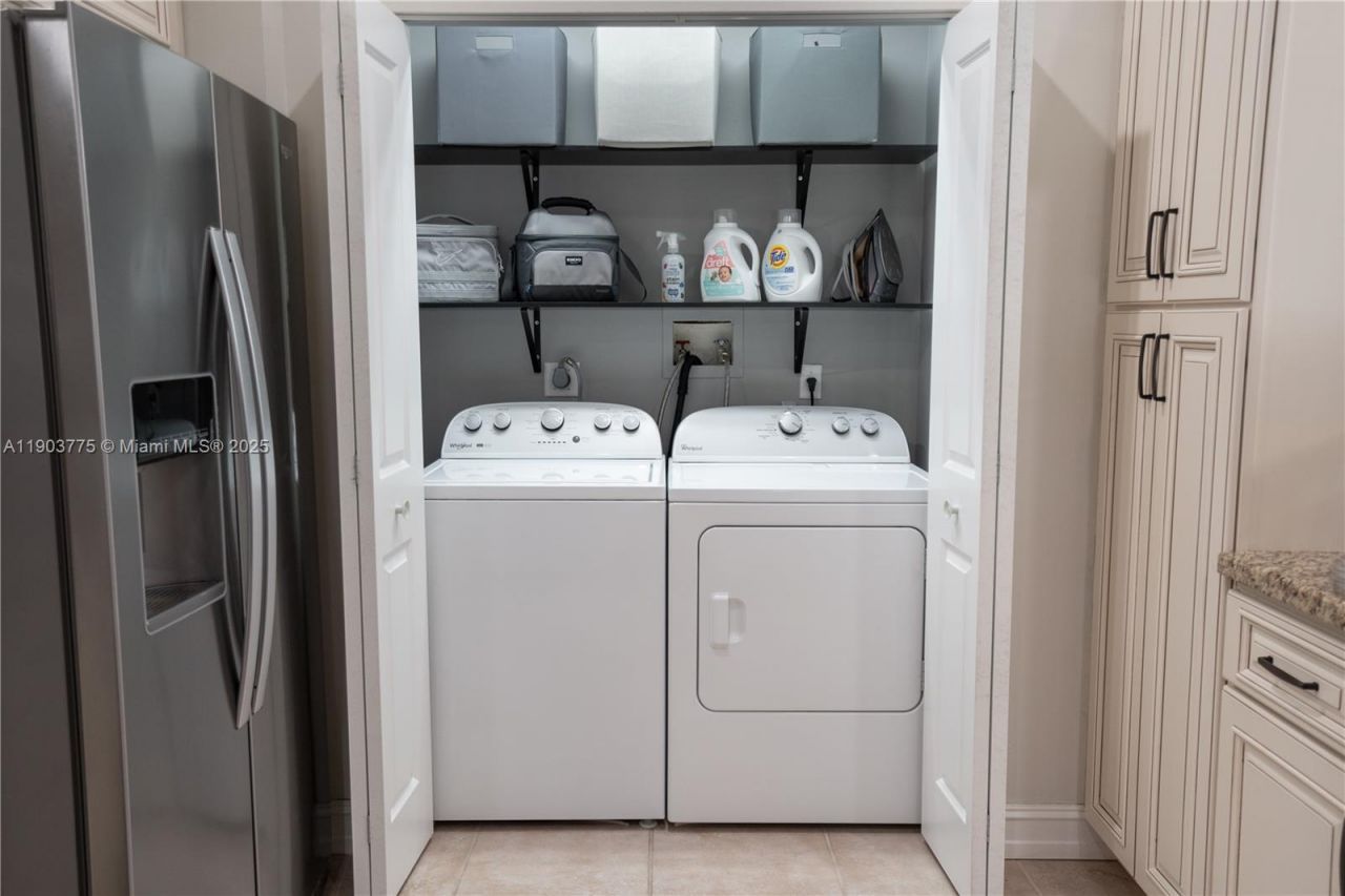 16061 La Costa Dr, Weston, FL 33326 Photo