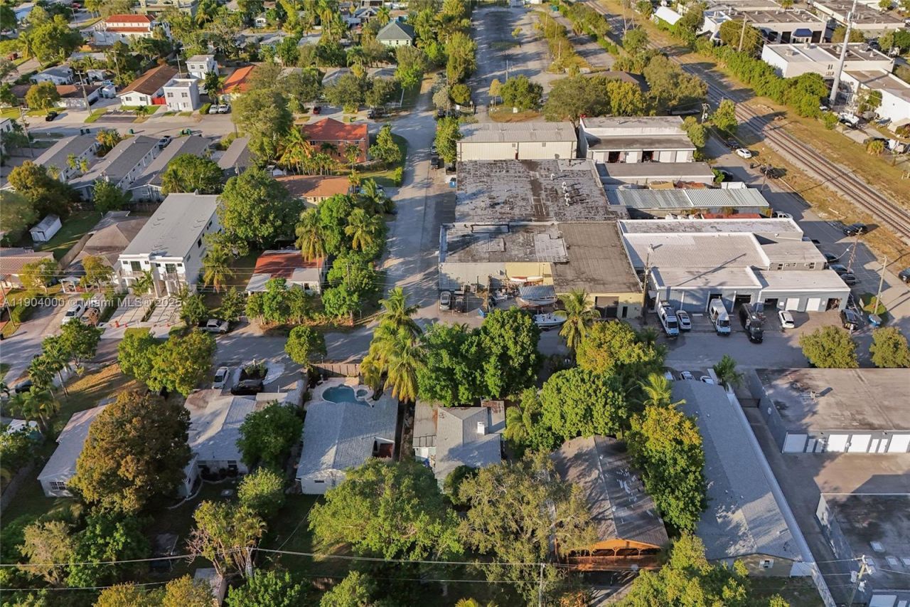 218 SW 14th Ct, Fort Lauderdale, FL 33315 Photo