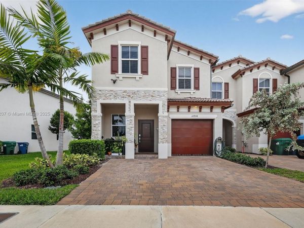 12936 NW 22nd Pl, Miami, FL 33167