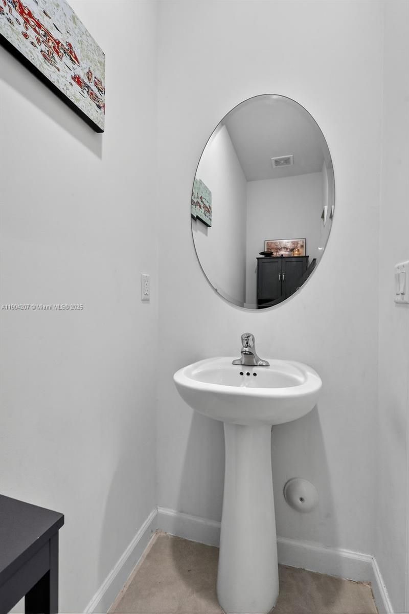 12936 NW 22nd Pl, Miami, FL 33167 Photo