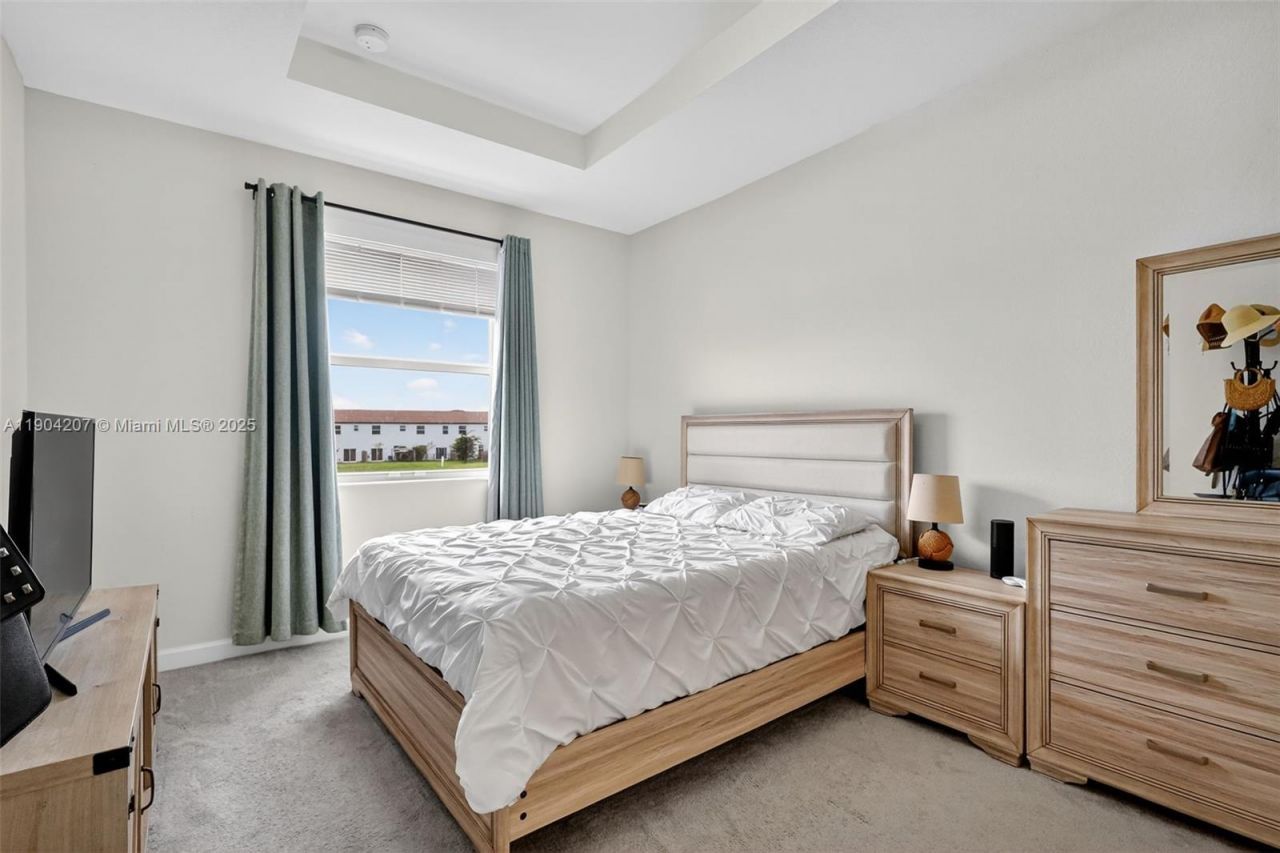 12936 NW 22nd Pl, Miami, FL 33167 Photo