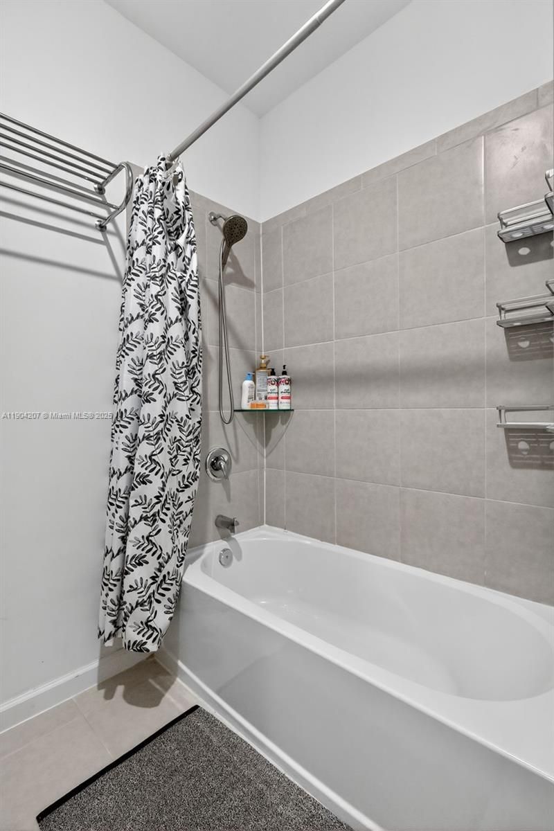 12936 NW 22nd Pl, Miami, FL 33167 Photo