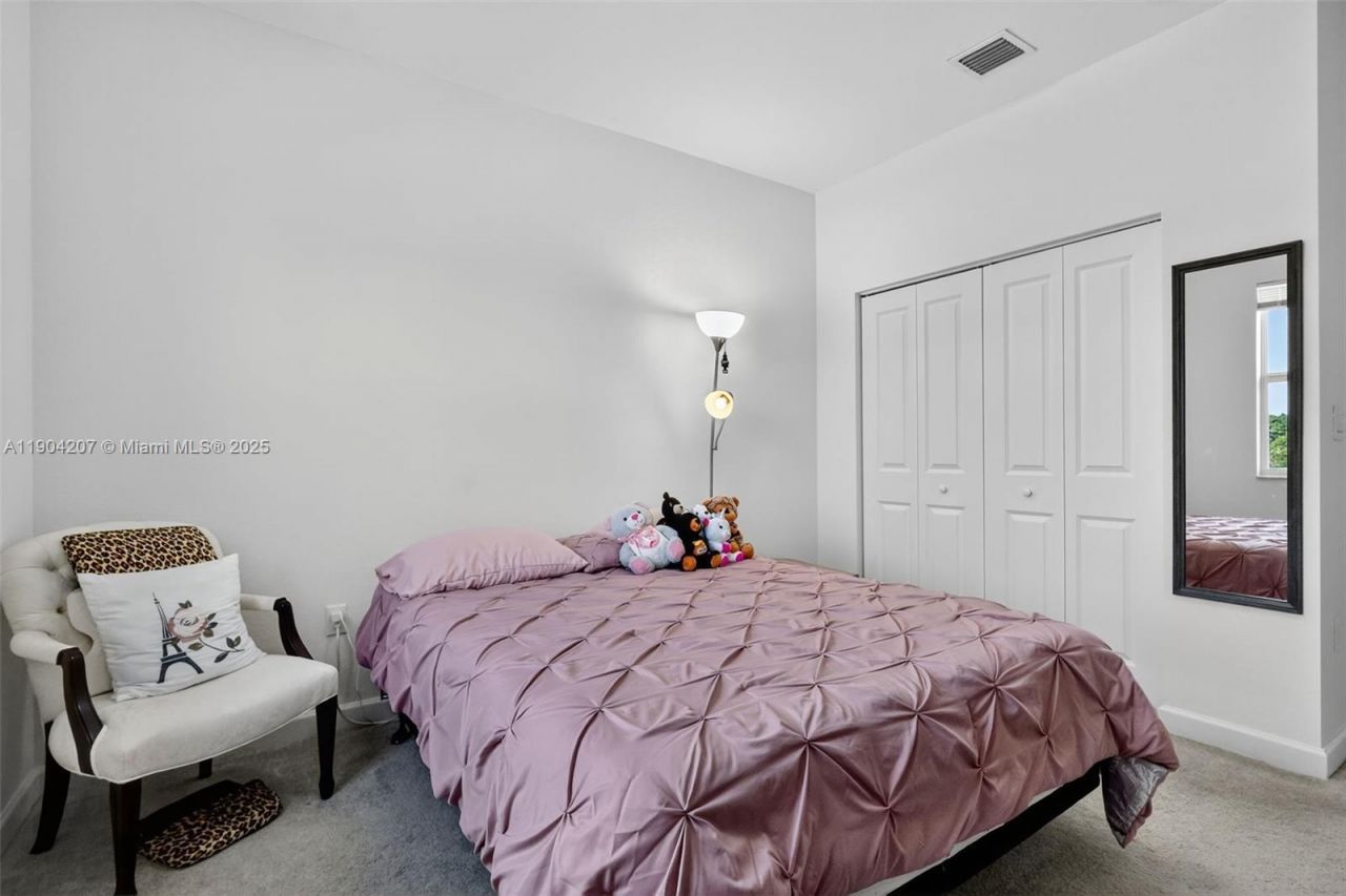 12936 NW 22nd Pl, Miami, FL 33167 Photo