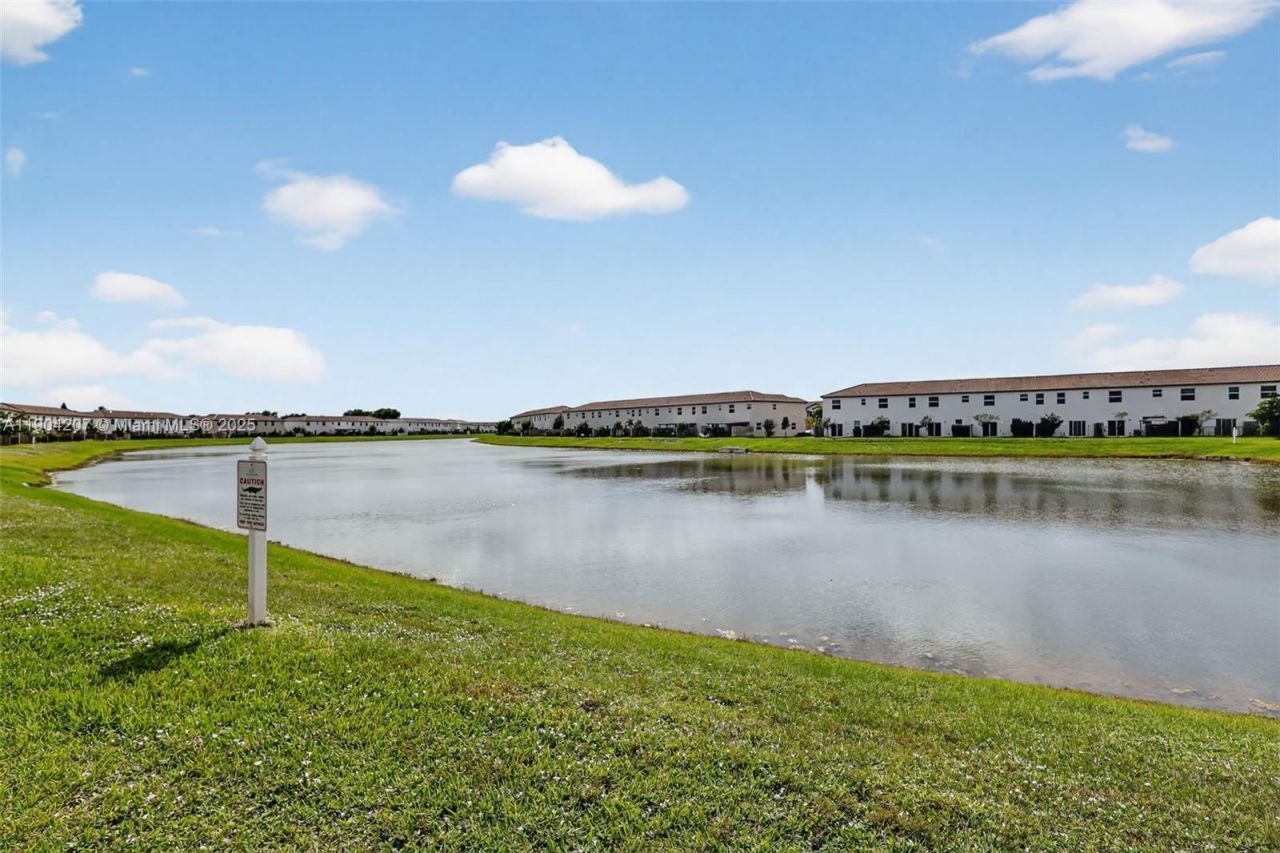 12936 NW 22nd Pl, Miami, FL 33167 Photo