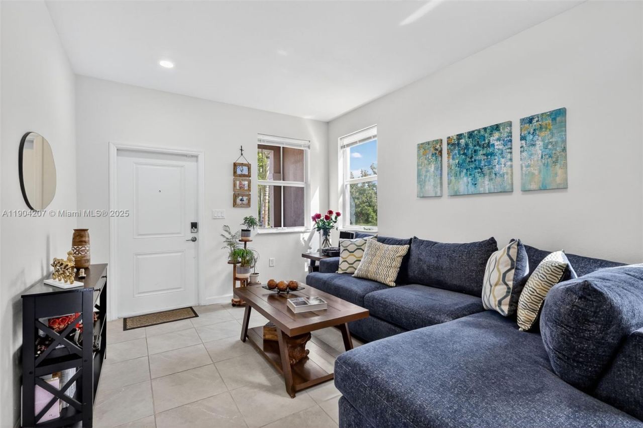 12936 NW 22nd Pl, Miami, FL 33167 Photo