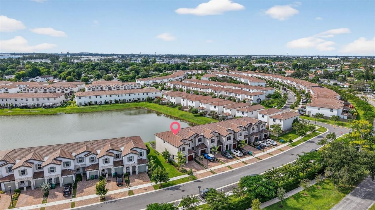 12936 NW 22nd Pl, Miami, FL 33167 Photo