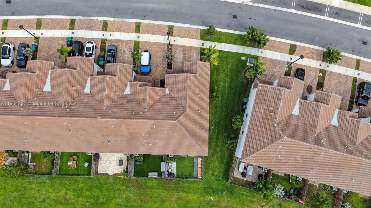 12936 NW 22nd Pl, Miami, FL 33167 Photo