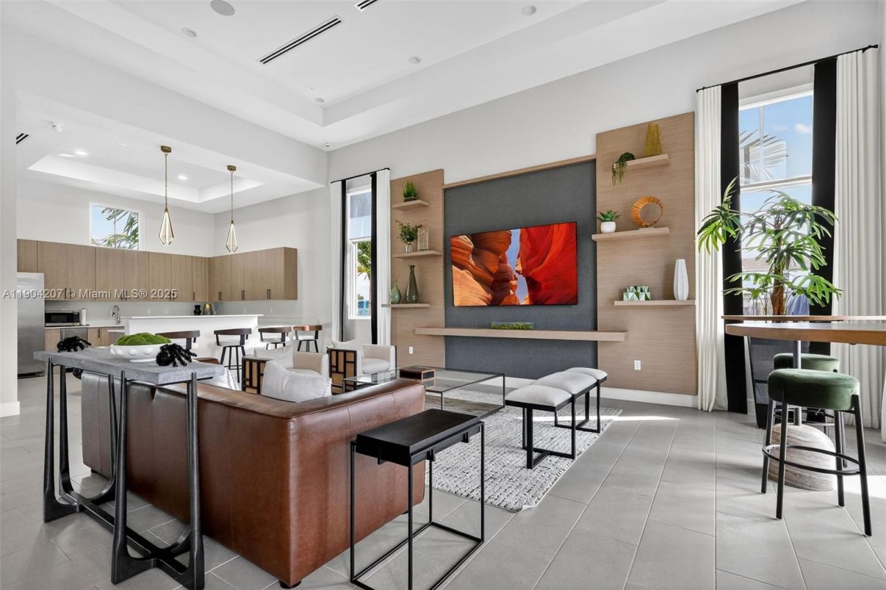 12936 NW 22nd Pl, Miami, FL 33167 Photo