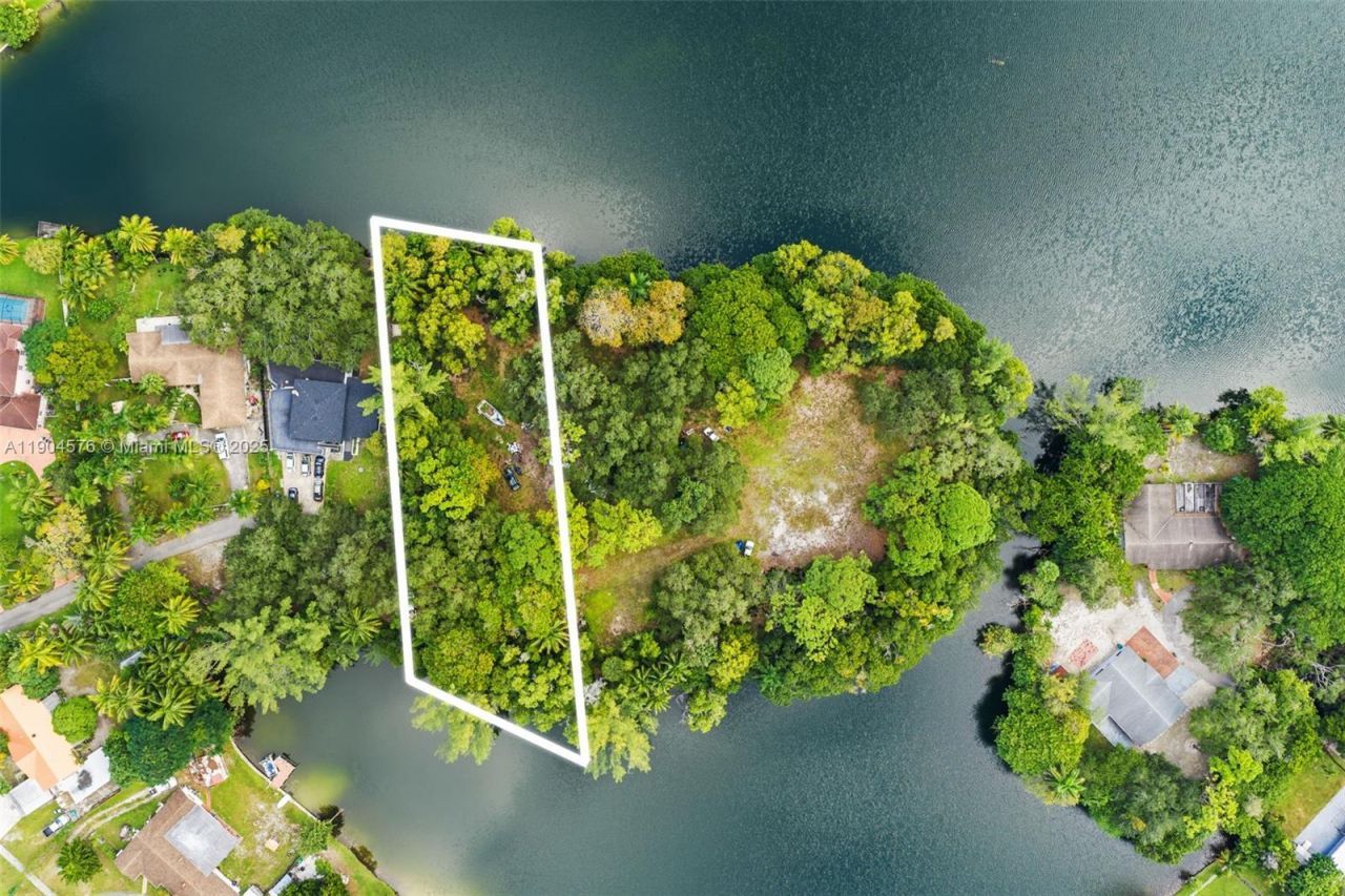 14141 NW 14th Dr, Miami, FL 33167 Photo