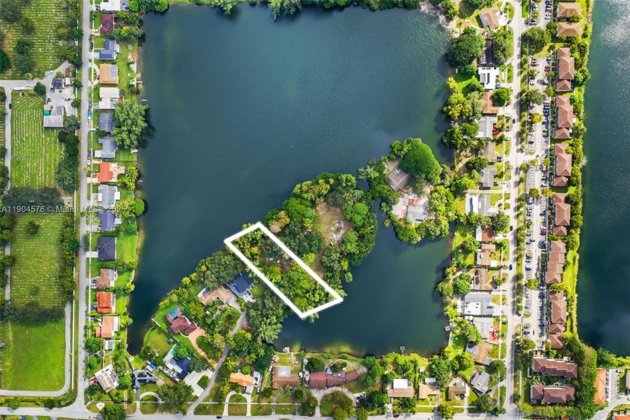 14141 NW 14th Dr, Miami, FL 33167 Photo