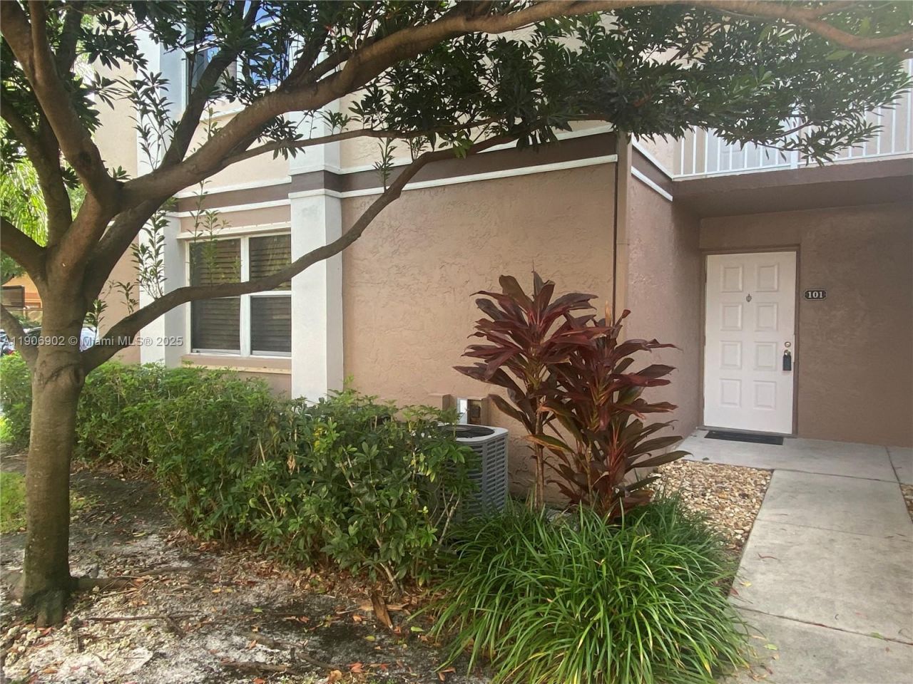 11232 SW 12th St, Unit 101, Pembroke Pines, FL 33025 Photo