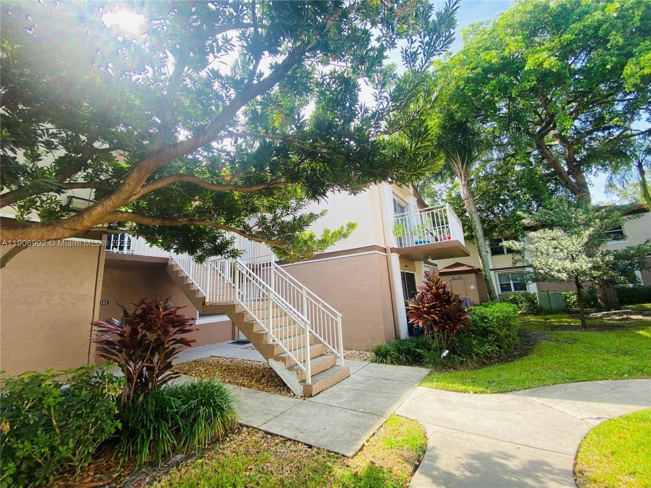 11232 SW 12th St, Unit 101, Pembroke Pines, FL 33025 Photo