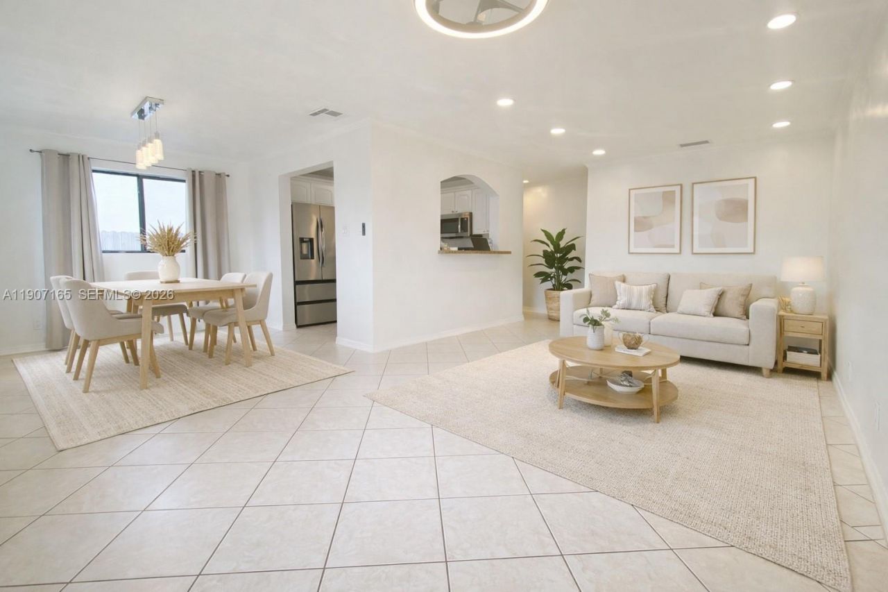 6741 Coolidge St, Hollywood, FL 33024 Photo