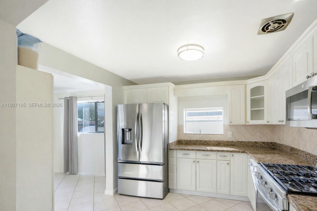 6741 Coolidge St, Hollywood, FL 33024 Photo