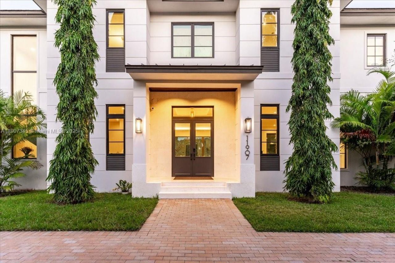 11907 SW 70th Ave, Pinecrest, FL 33156 Photo