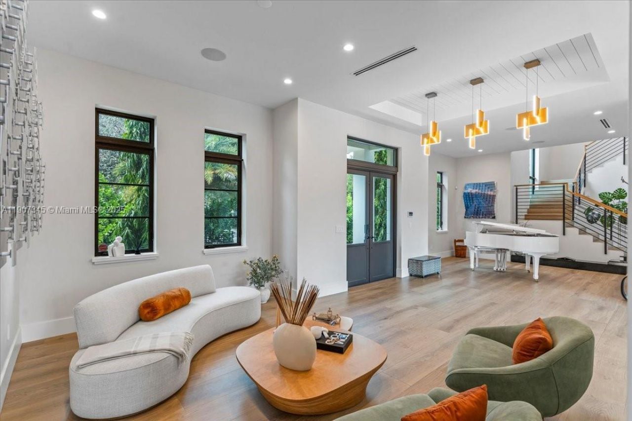 11907 SW 70th Ave, Pinecrest, FL 33156 Photo