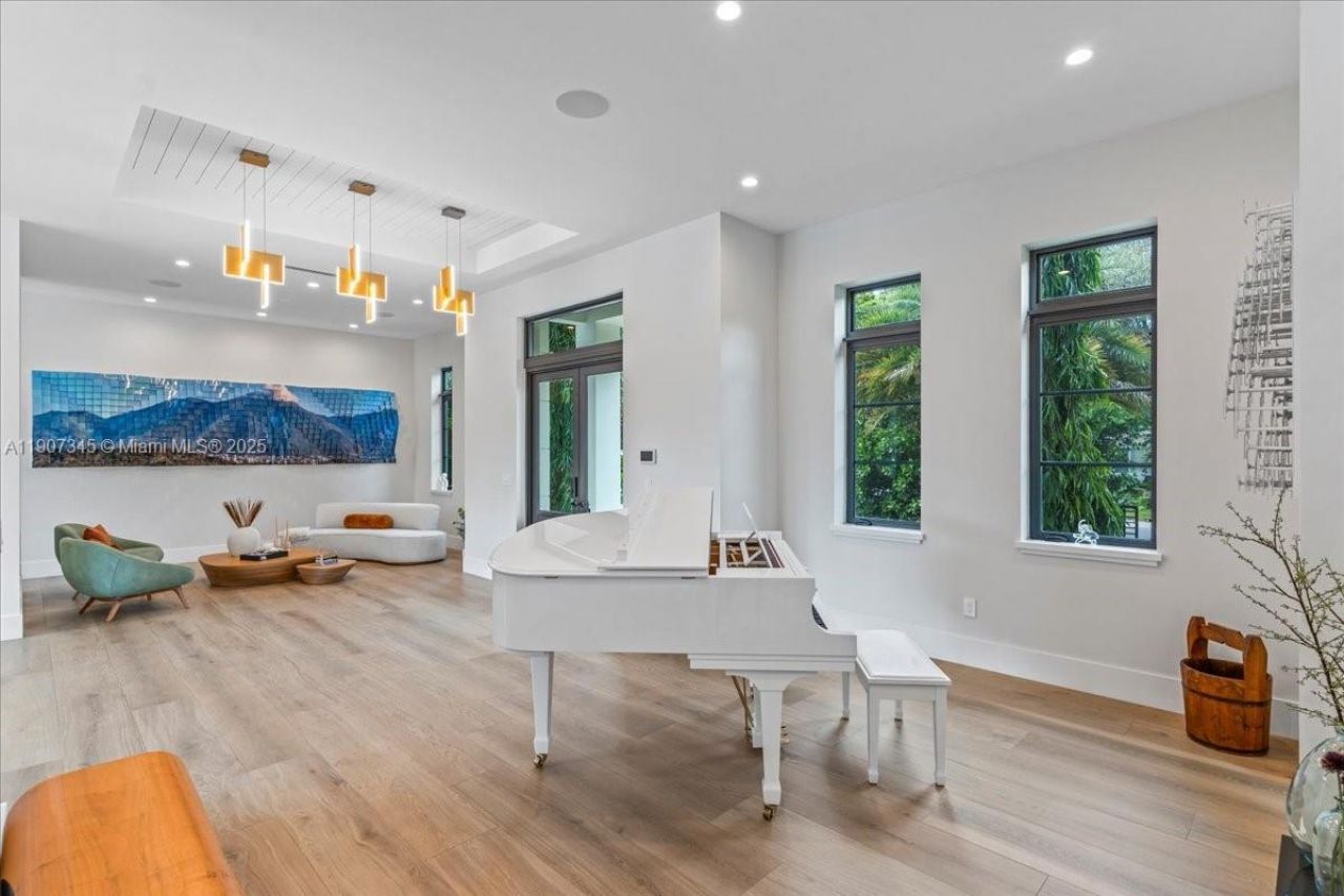 11907 SW 70th Ave, Pinecrest, FL 33156 Photo