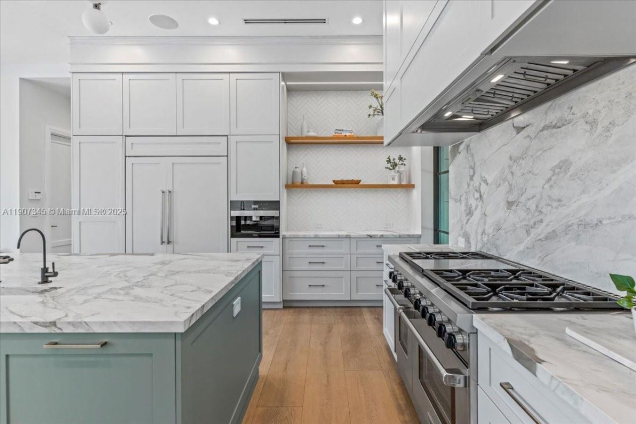 11907 SW 70th Ave, Pinecrest, FL 33156 Photo