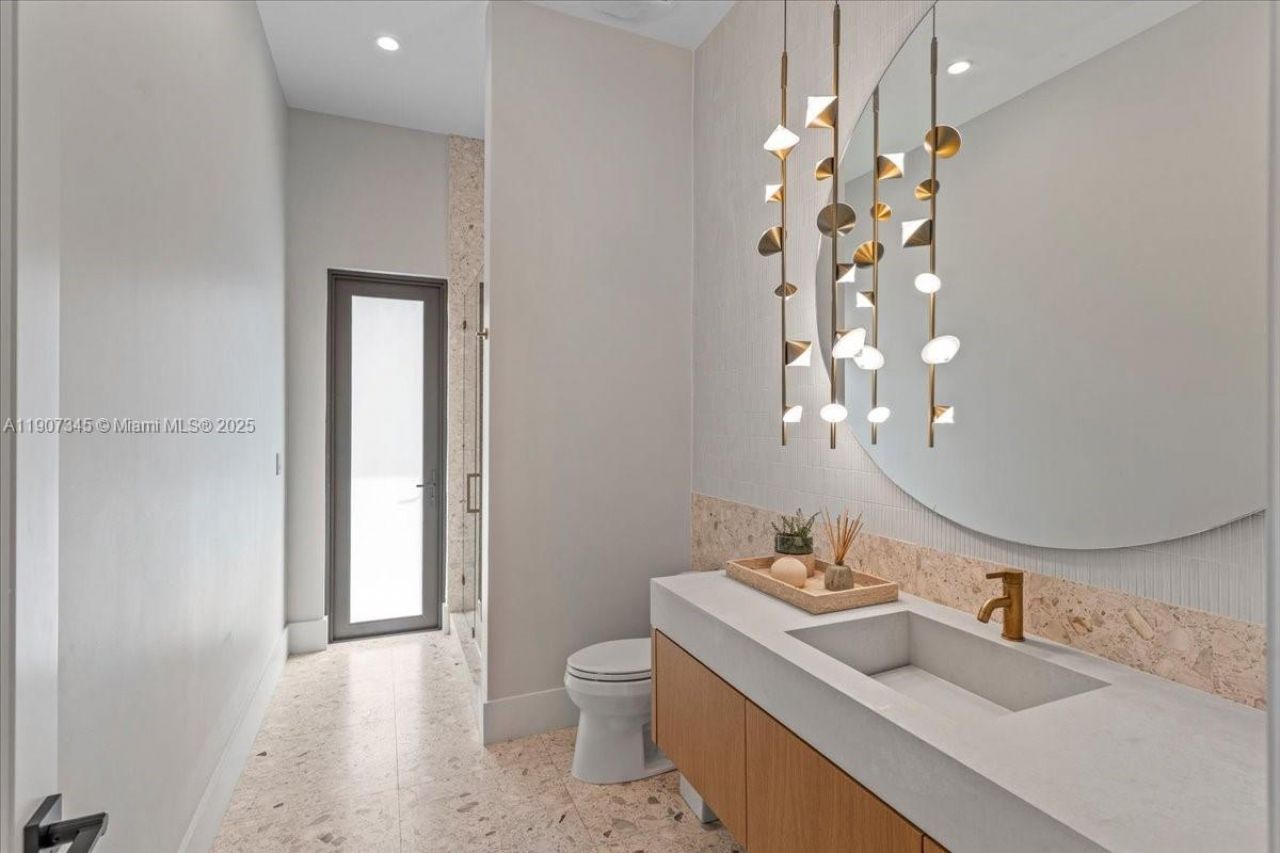 11907 SW 70th Ave, Pinecrest, FL 33156 Photo