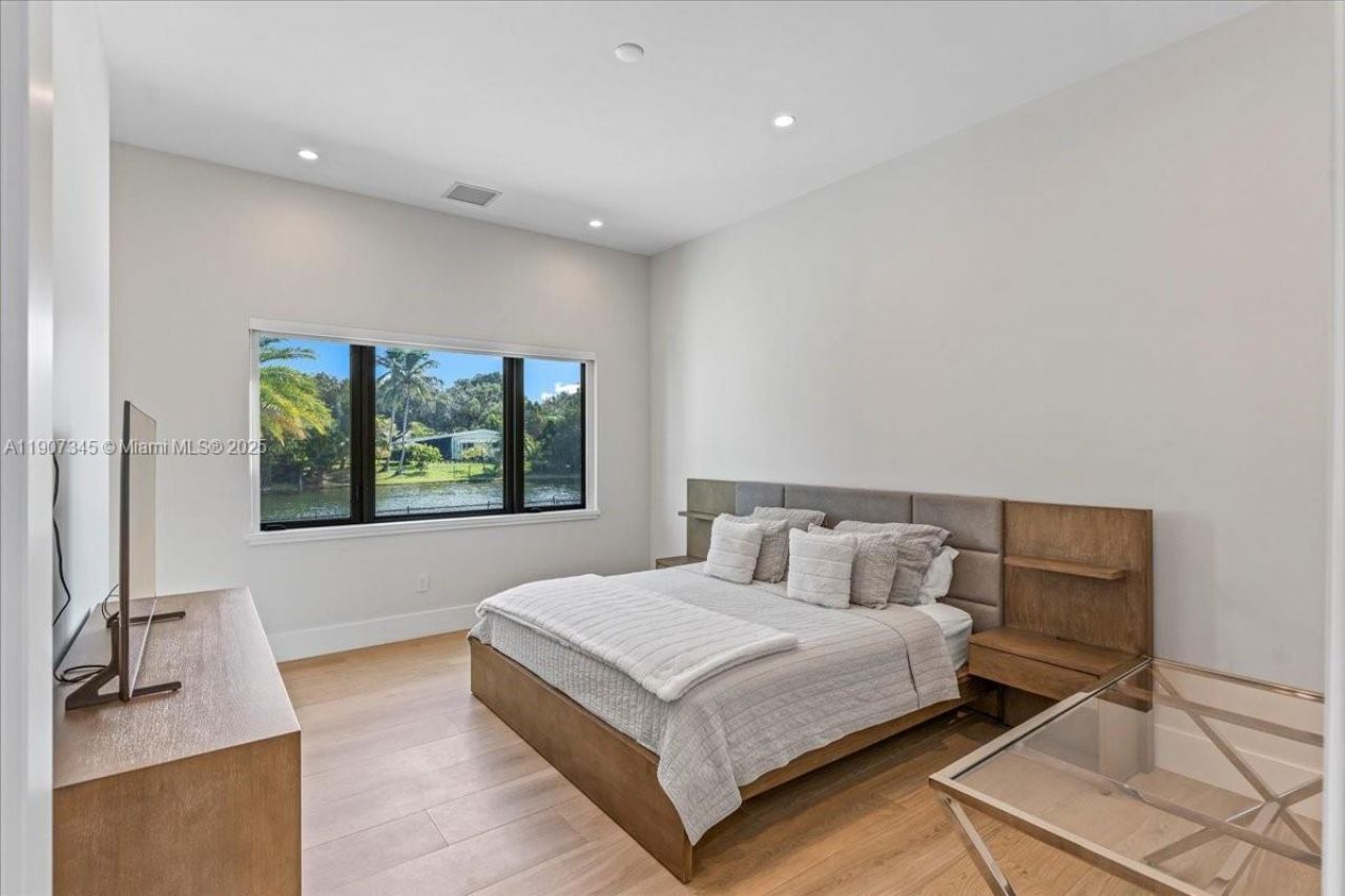 11907 SW 70th Ave, Pinecrest, FL 33156 Photo